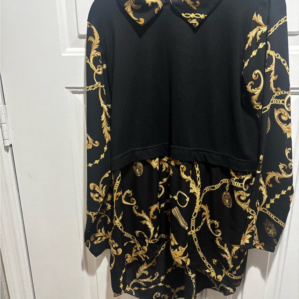 Eye Candy Black and Gold Ornate Top - Picture 4 of 4